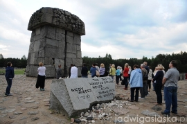 sladami_popieluszki_125