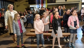 uwielbienie-boga-koncert-iskierek-17