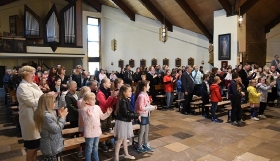 uwielbienie-boga-koncert-iskierek-20