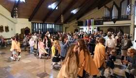 uwielbienie-boga-koncert-iskierek-25