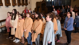 uwielbienie-boga-koncert-iskierek-32