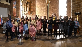 uwielbienie-boga-koncert-iskierek-39